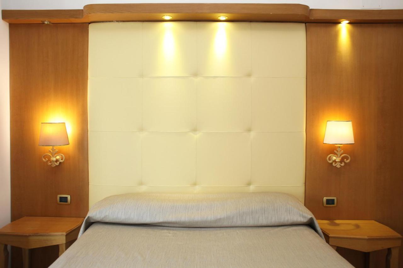 Albergo Russo Trapani Esterno foto